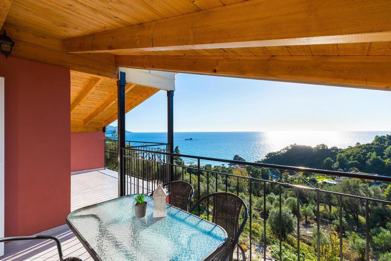 Luxury Loft Apartment With Pool - Pelekas Beach, Corfu Eksteriør bilde