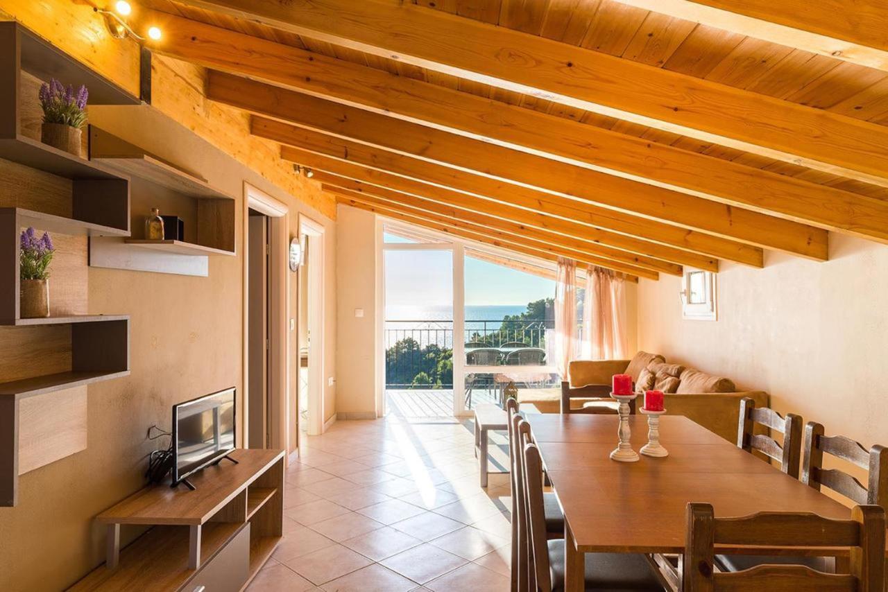 Luxury Loft Apartment With Pool - Pelekas Beach, Corfu Eksteriør bilde