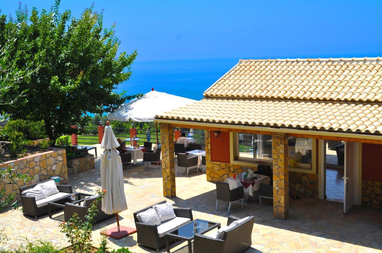 Luxury Loft Apartment With Pool - Pelekas Beach, Corfu Eksteriør bilde