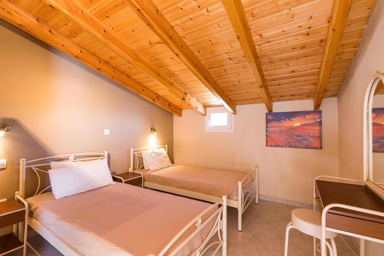 Luxury Loft Apartment With Pool - Pelekas Beach, Corfu Eksteriør bilde